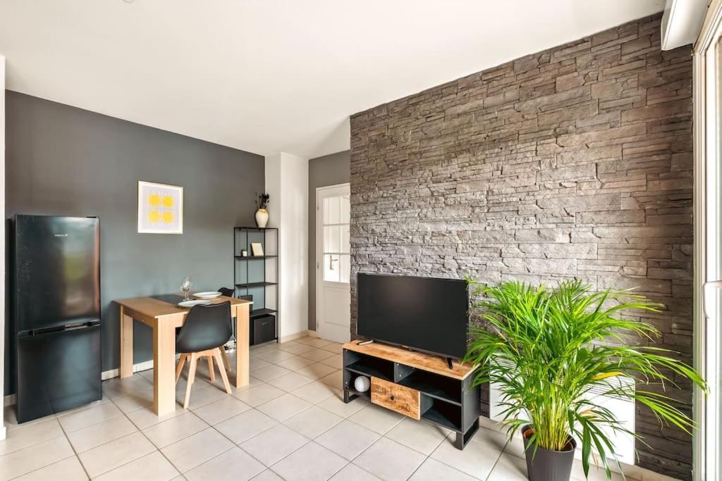 T2 Paisible Vaise, Avec Parking Metro Direct Bellecour Daire Lyon Dış mekan fotoğraf